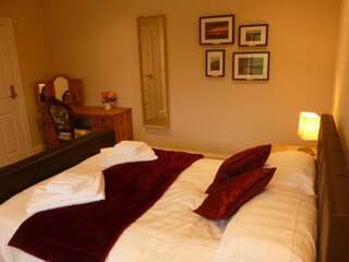 Отели типа «постель и завтрак» Crag Na Cor B&B Калдафф Номер Делюкс с кроватью размера «king-size»-9